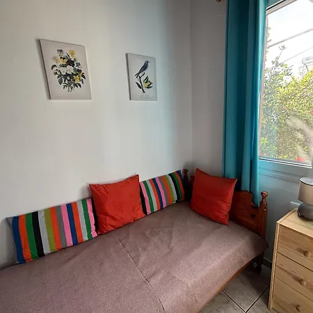 Maria 's Little House 펜션 파티티리