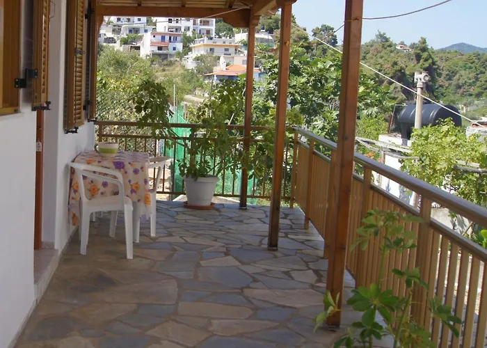 Maria 's Little House Case de vacanță *